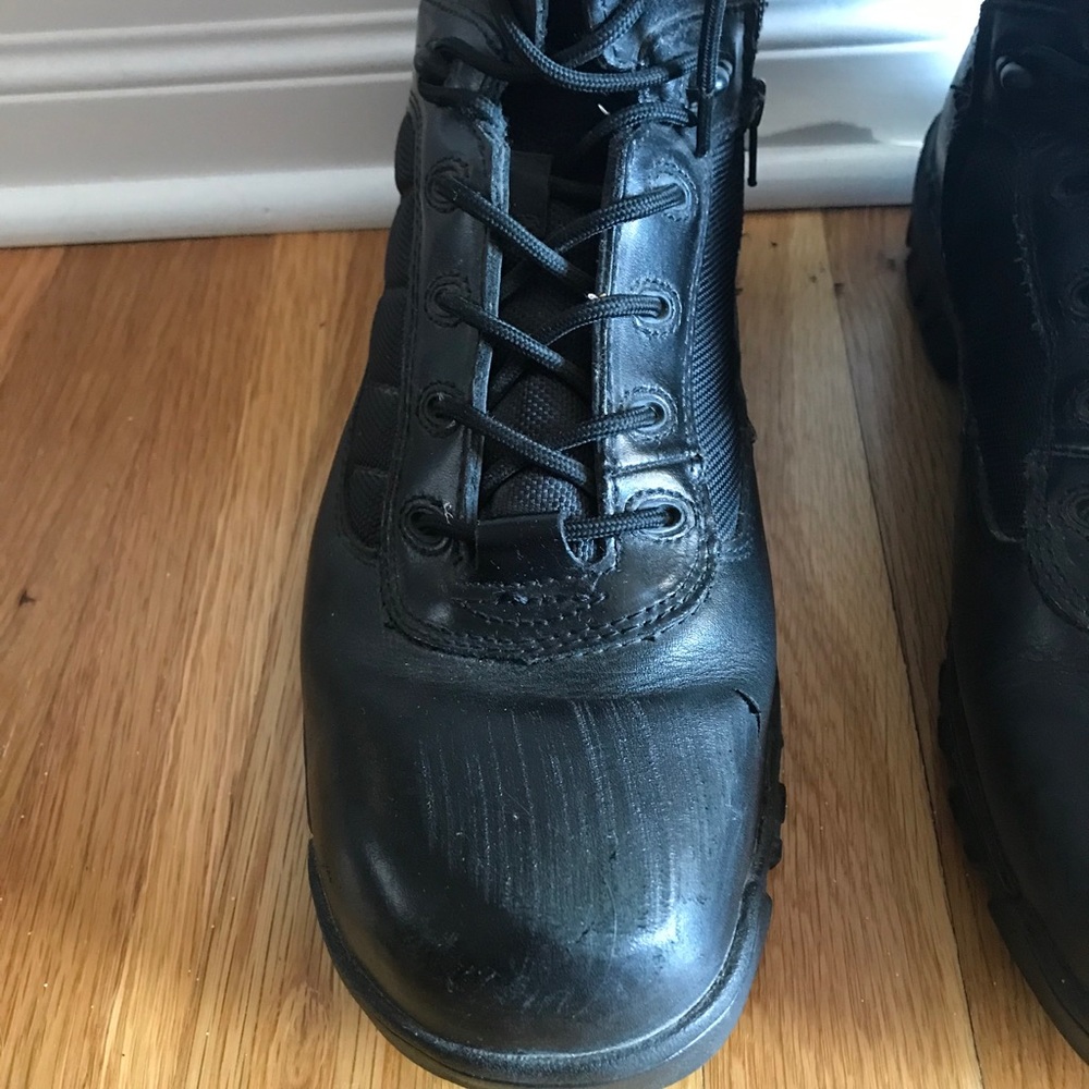 Bates boots 🥾 - Picture 2 of 8